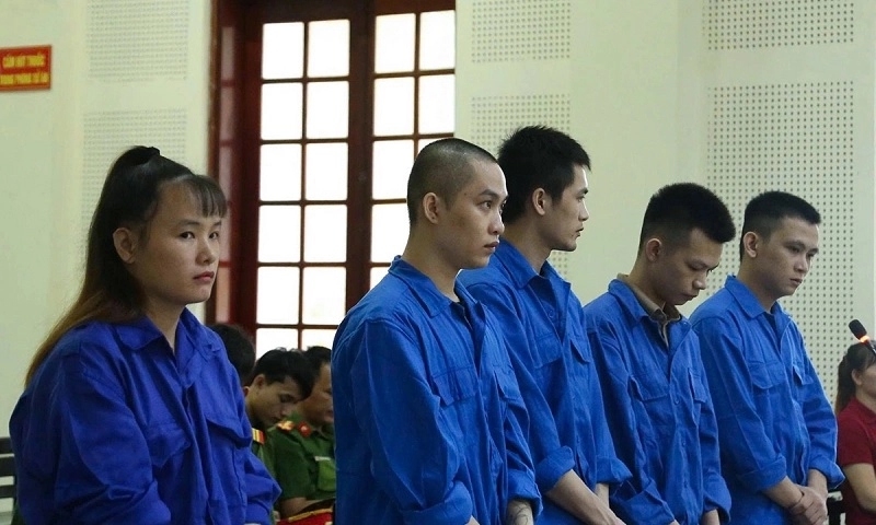 Lãnh án tù vì giả gái xinh lừa đảo chiếm đoạt hàng chục tỷ đồng