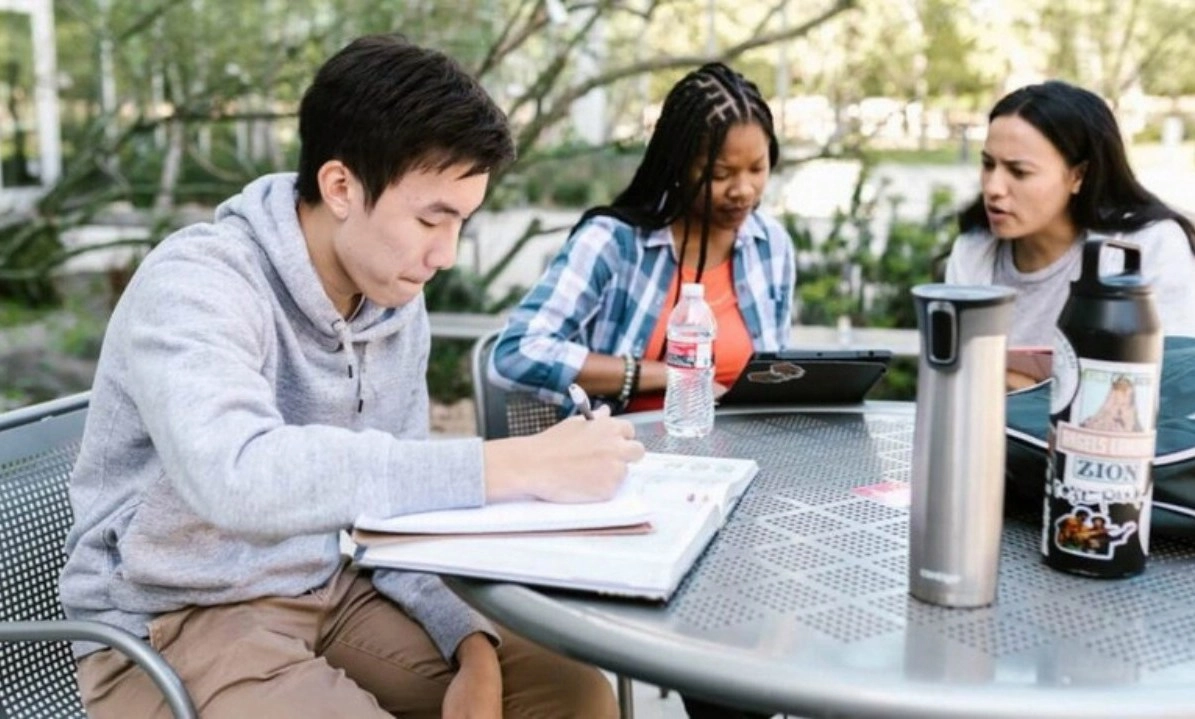Nhật Bản mở trần tuyển sinh đại học: Đòn bẩy hút du học sinh
