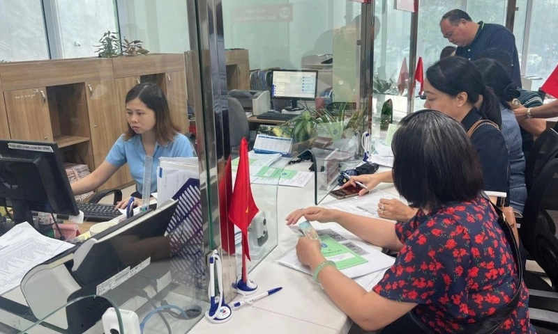 Từ tháng 8: Thay đổi lịch nhận lương hưu và quy định ủy quyền mới