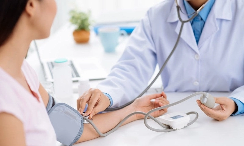TPHCM xử phạt gần 300 trường hợp vẽ bệnh, moi tiền nhờ đường dây nóng 