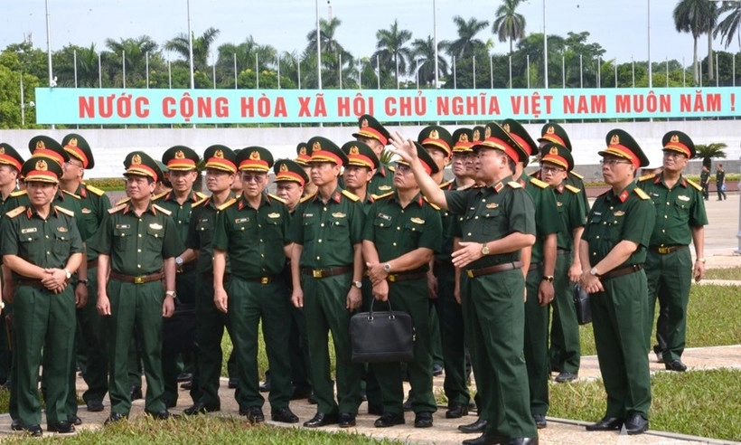 Thượng tướng Hoàng Xuân Chiến kiểm tra tiến độ dự án nâng cấp, mở rộng Quảng trường Ba Đình