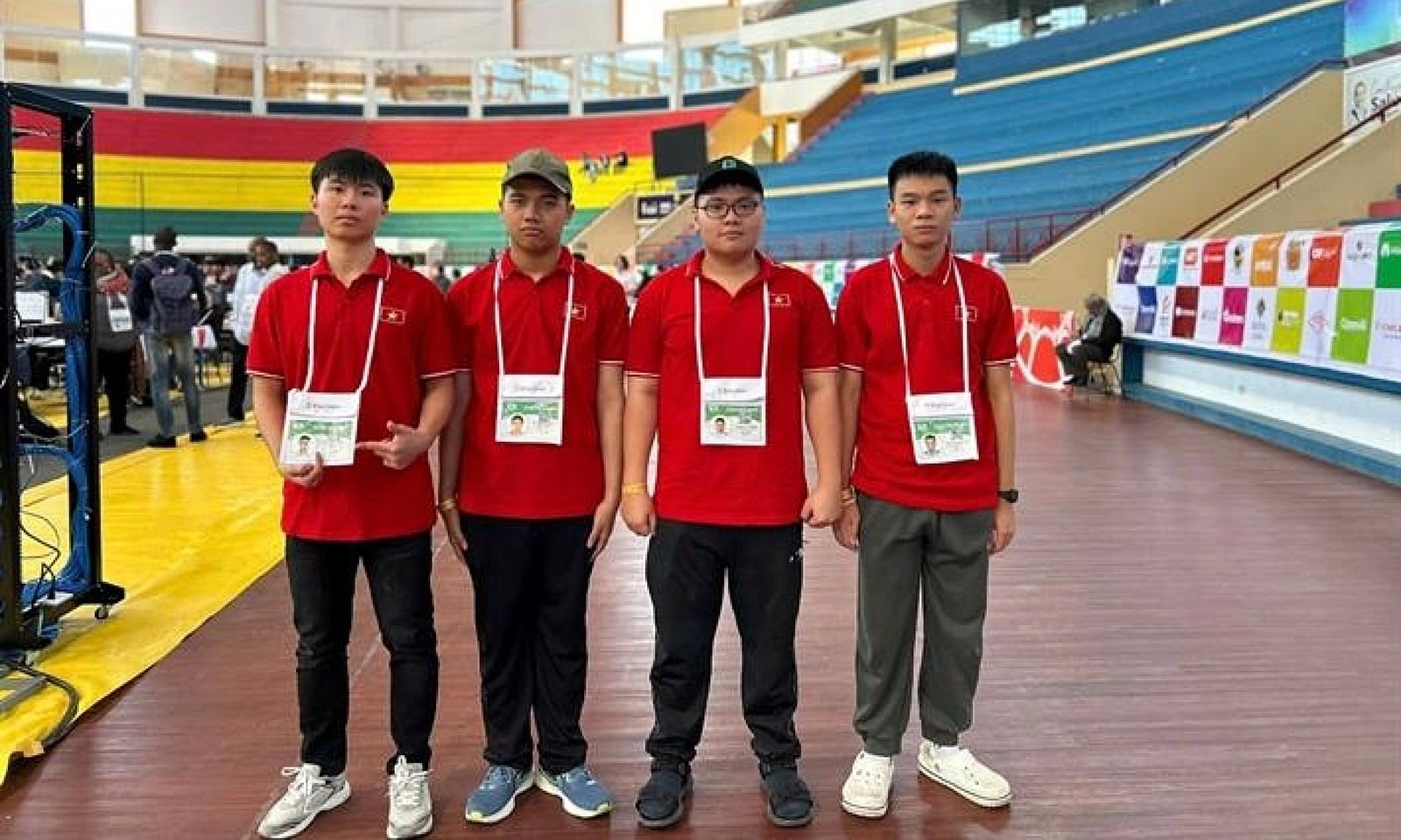 Việt Nam đạt thành tích xuất sắc tại Olympic Tin học quốc tế 2025