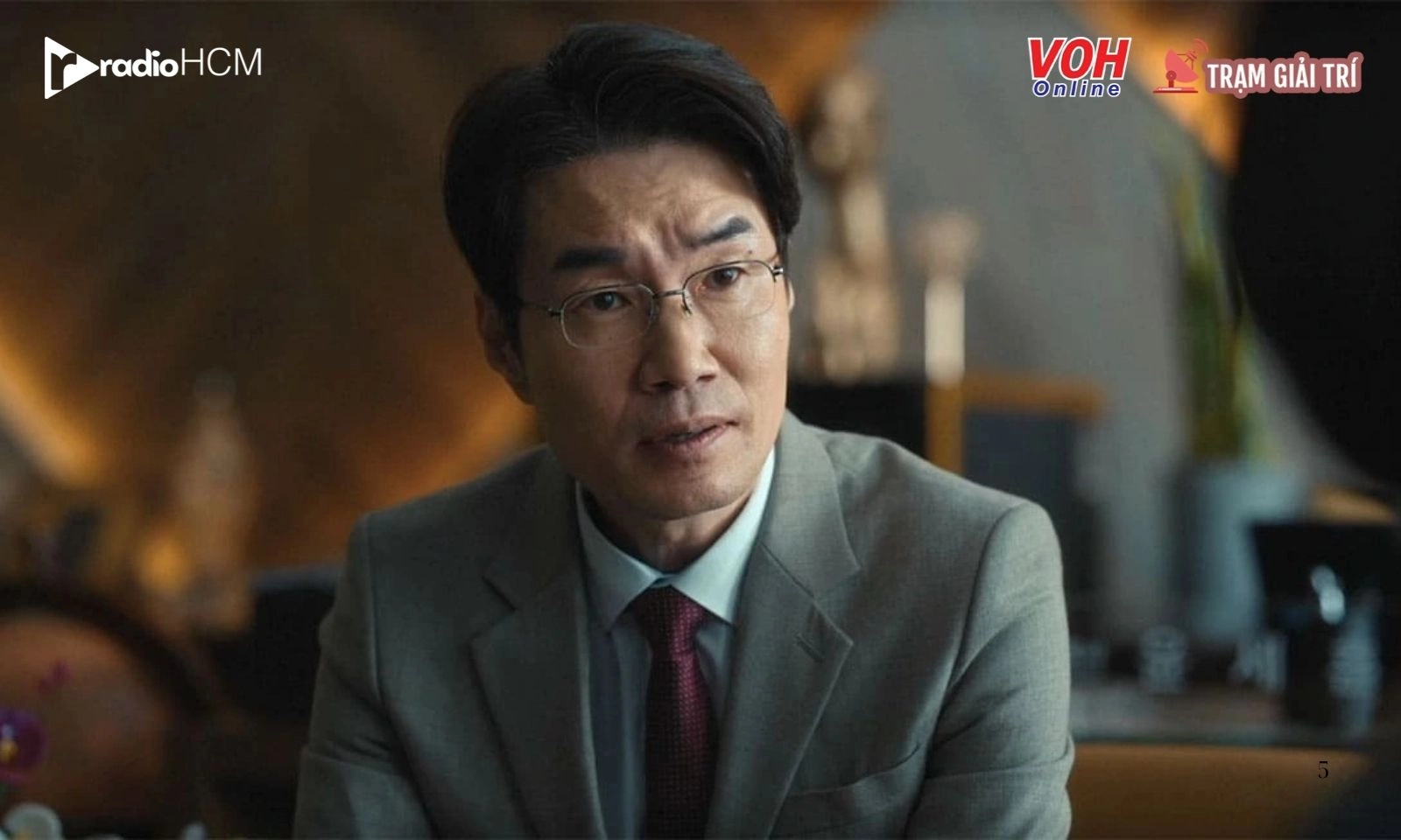 Nam diễn viên Penthouse qua đời trong xe hơi