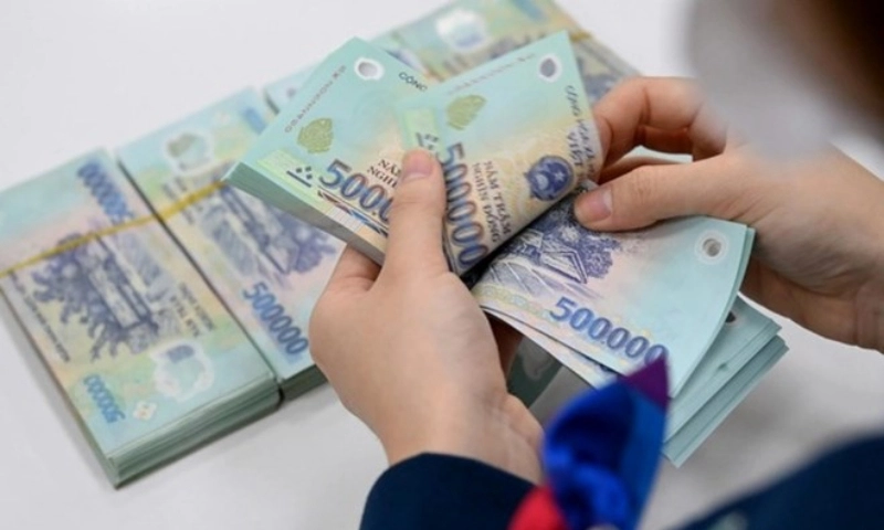 Chính phủ dự kiến tăng lương tối thiểu lên tới 350.000 đồng từ 2026 