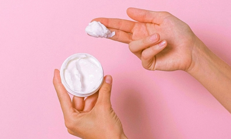 Bộ Y tế cảnh báo mỹ phẩm chứa thành phần thuốc diệt côn trùng, yêu cầu rà soát toàn quốc