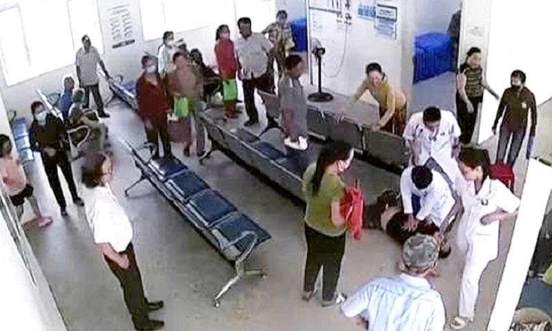 Thanh niên 33 tuổi được cứu sống sau khi ngưng tim đột ngột ngay tại bệnh viện