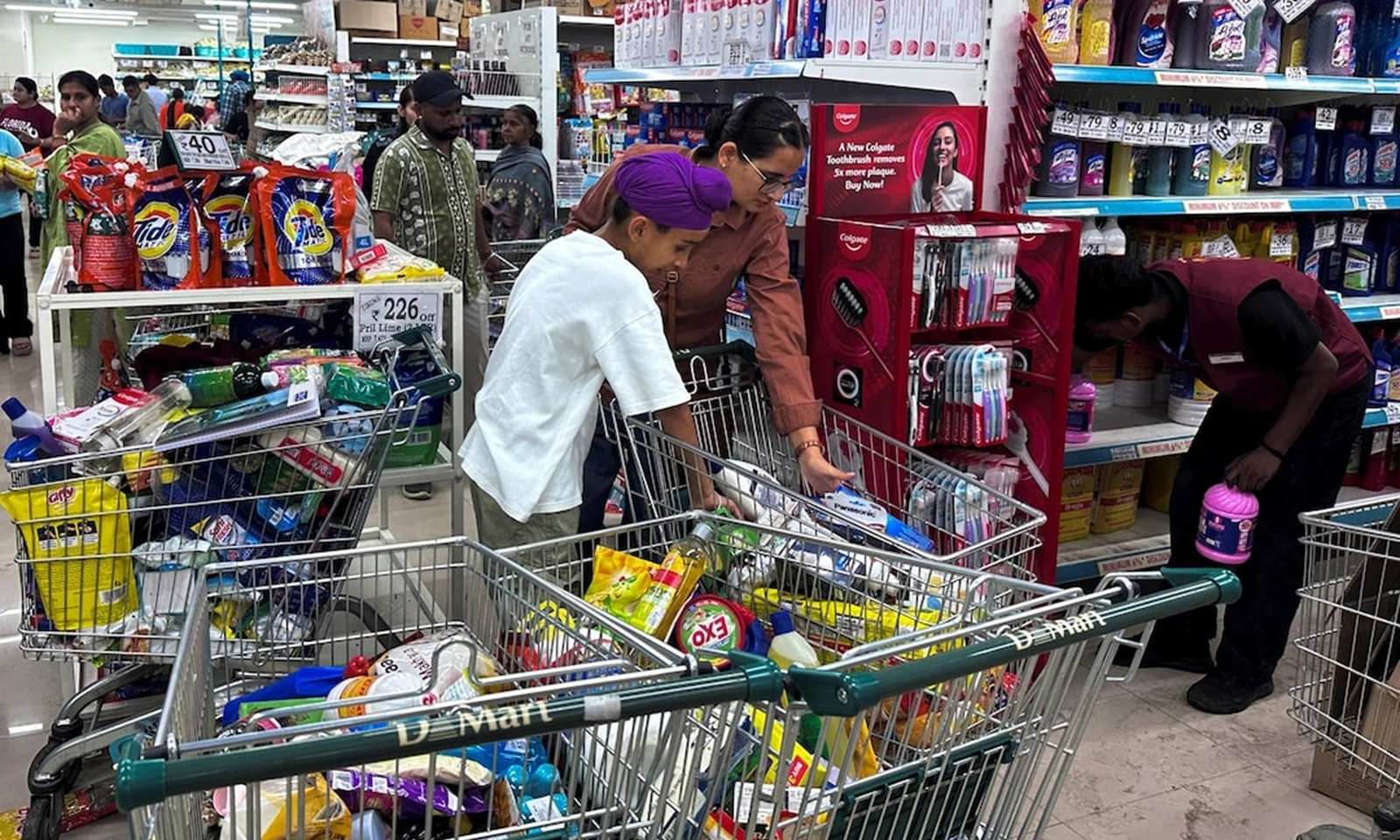 Ấn Độ sẽ giảm mạnh thuế tiêu dùng từ tháng 10