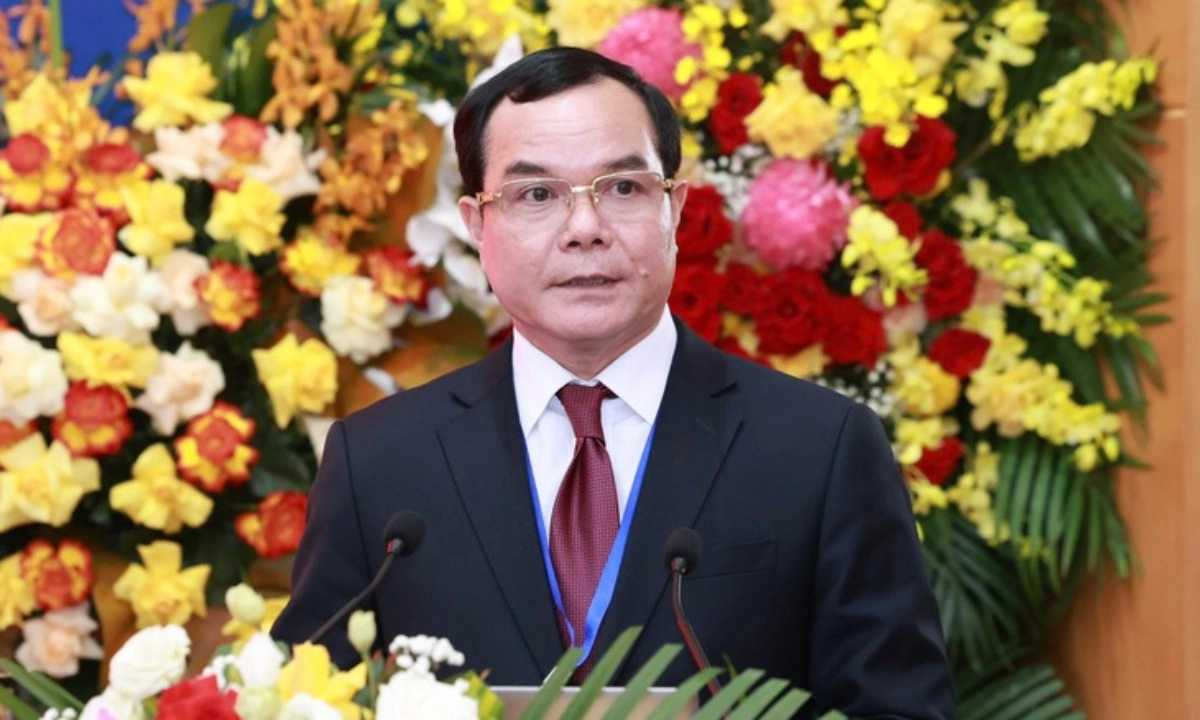Ông Nguyễn Đình Khang giữ chức bí thư Đảng ủy Tổng liên đoàn Lao động Việt Nam
