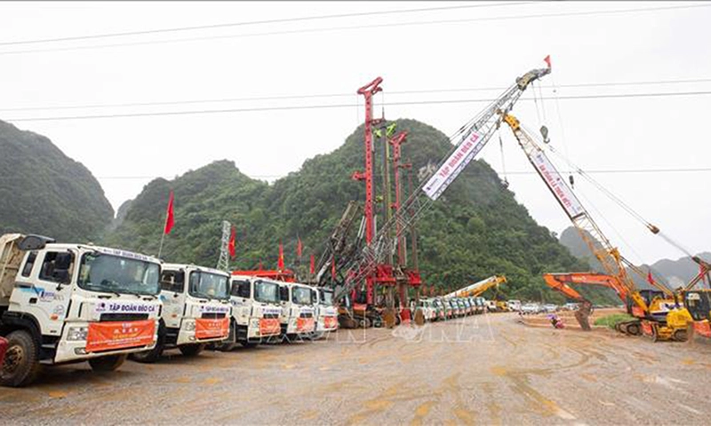 Khởi công dự án cao tốc Đồng Đăng - Trà Lĩnh giai đoạn 2