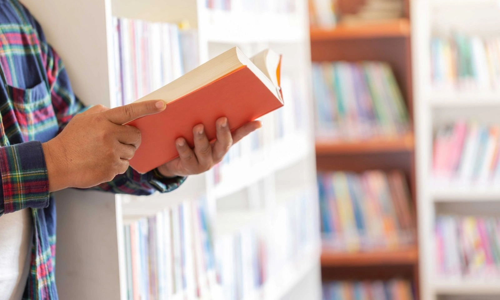 Đan Mạch sẽ bỏ thuế sách để khuyến khích người dân đọc sách