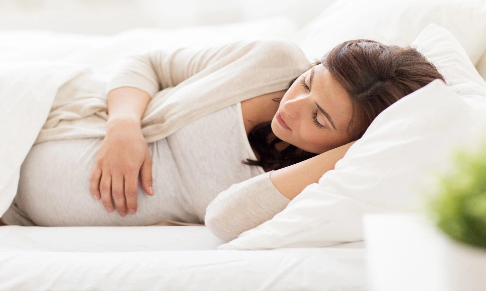 Trong thời kỳ mang thai mẹ bầu ngủ nhiều có tốt không?