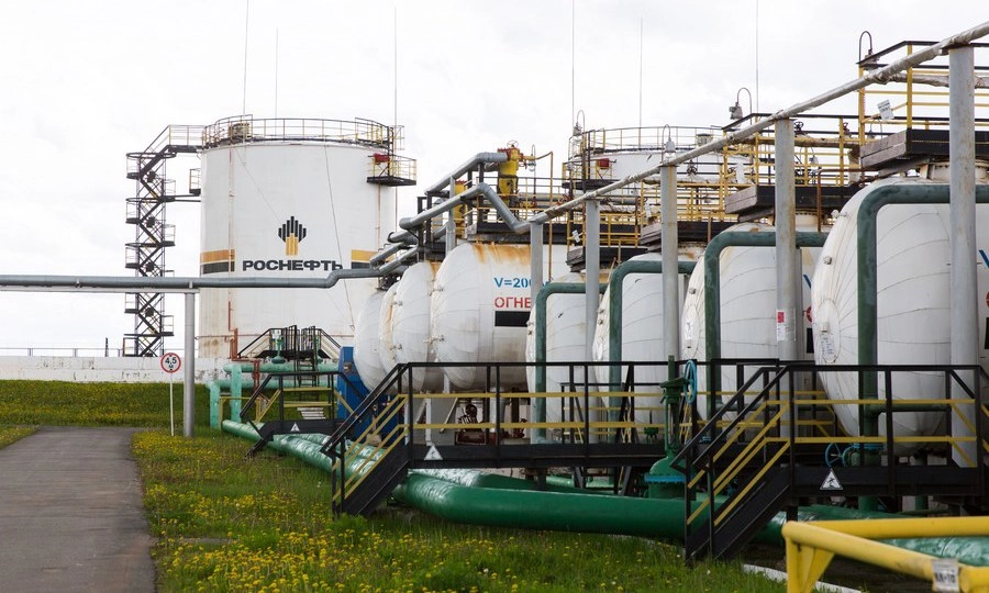 OPEC báo cáo sản lượng dầu Nga tăng, EU giữ mục tiêu ngừng nhập khẩu vào 2028