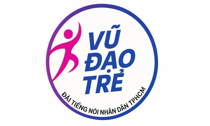 Học múa cùng Vũ Đạo Trẻ: Coupé jeté en tournant (xoay kết hợp nhảy chẻ)