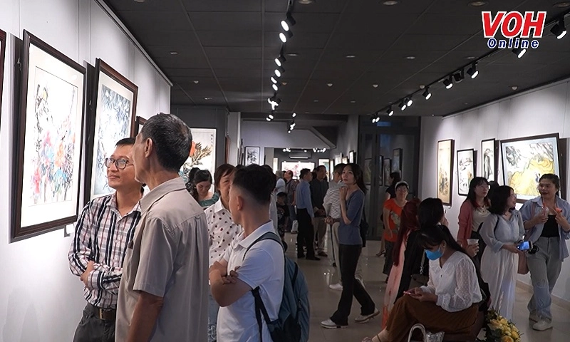 Cây cọ, mực tàu và giấc mơ của họa sĩ trẻ