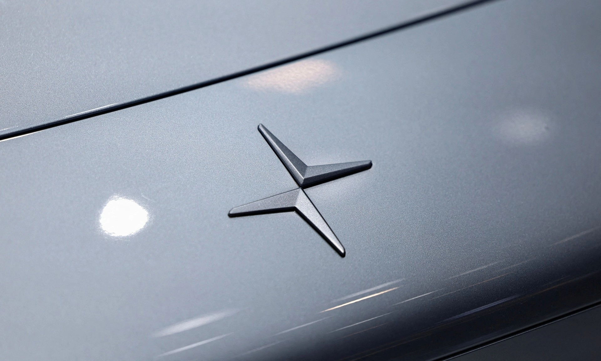 Triệu hồi hơn 27.000 xe điện Polestar tại Mỹ do sự cố camera chiếu hậu