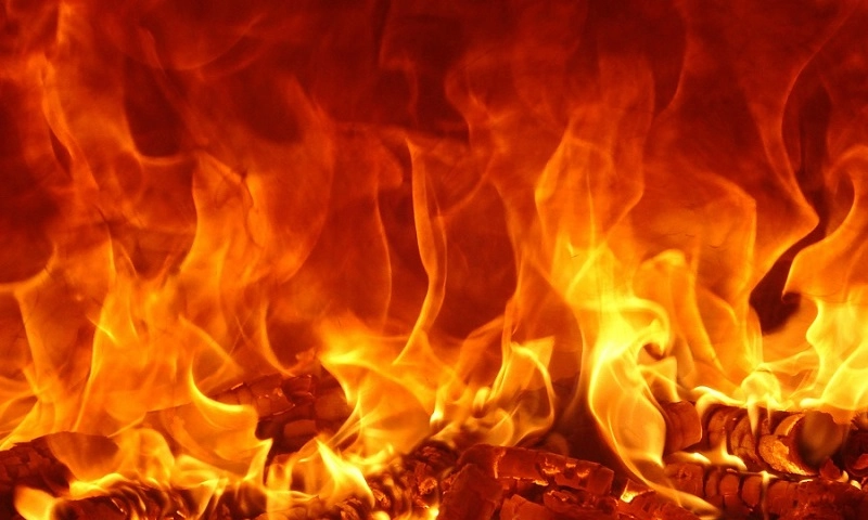 Hỏa hoạn thiêu rụi nhiều kiốt tại chợ mới ở Bắc Ninh 