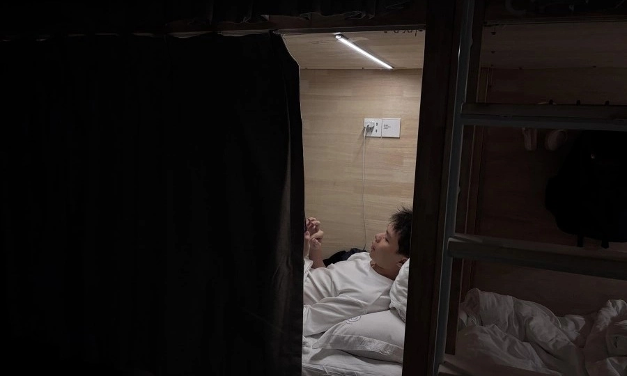 “Thế hệ bèo tấm” ở Trung Quốc: Chen chúc trong nhà trọ, trôi nổi giữa thị trường việc làm