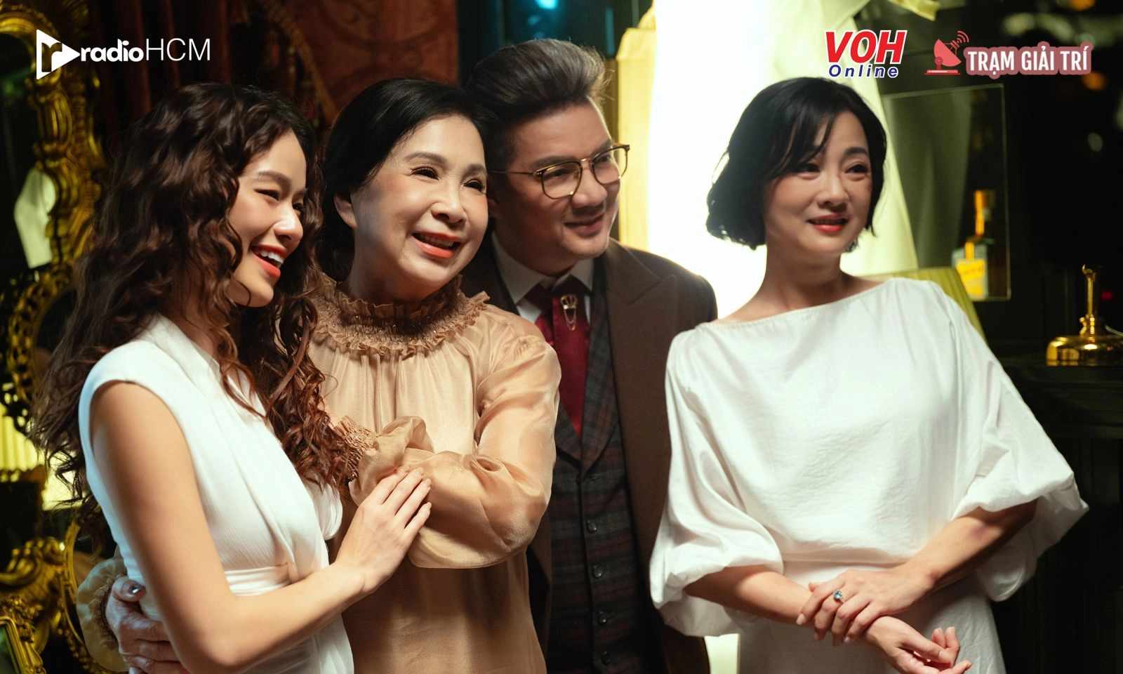 Đàm Vĩnh Hưng kể chuyện của người phụ nữ trong MV mới