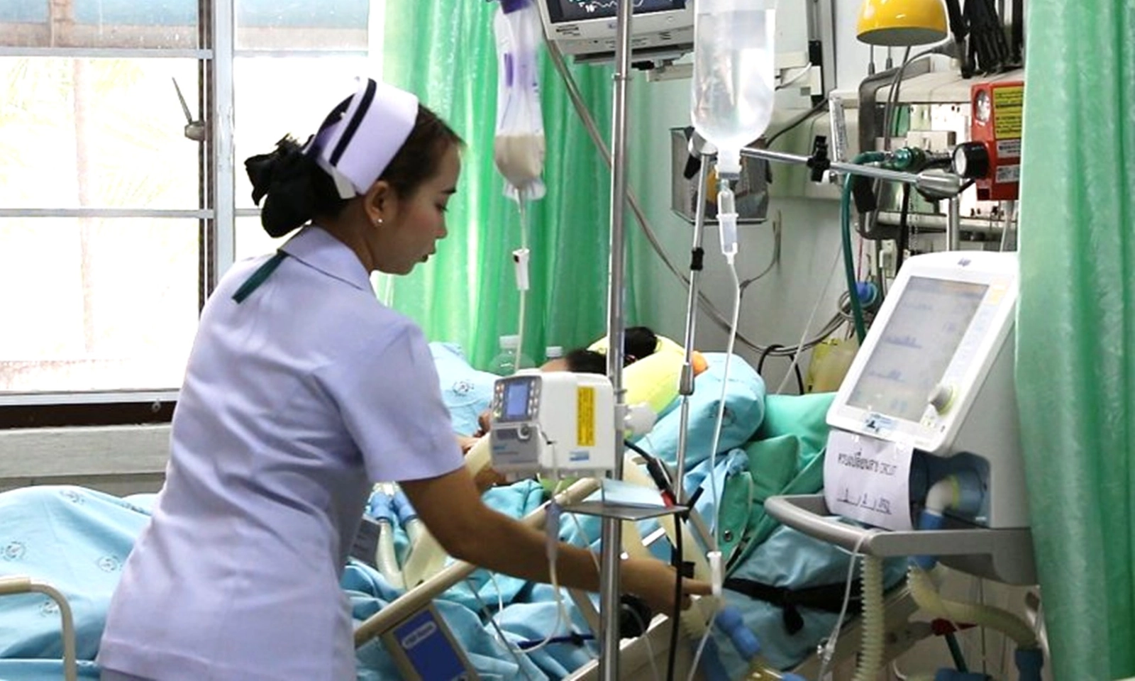 Số ca nhiễm cúm ở Thái Lan tăng vọt lên hơn 700.000 | 61 ca tử vong