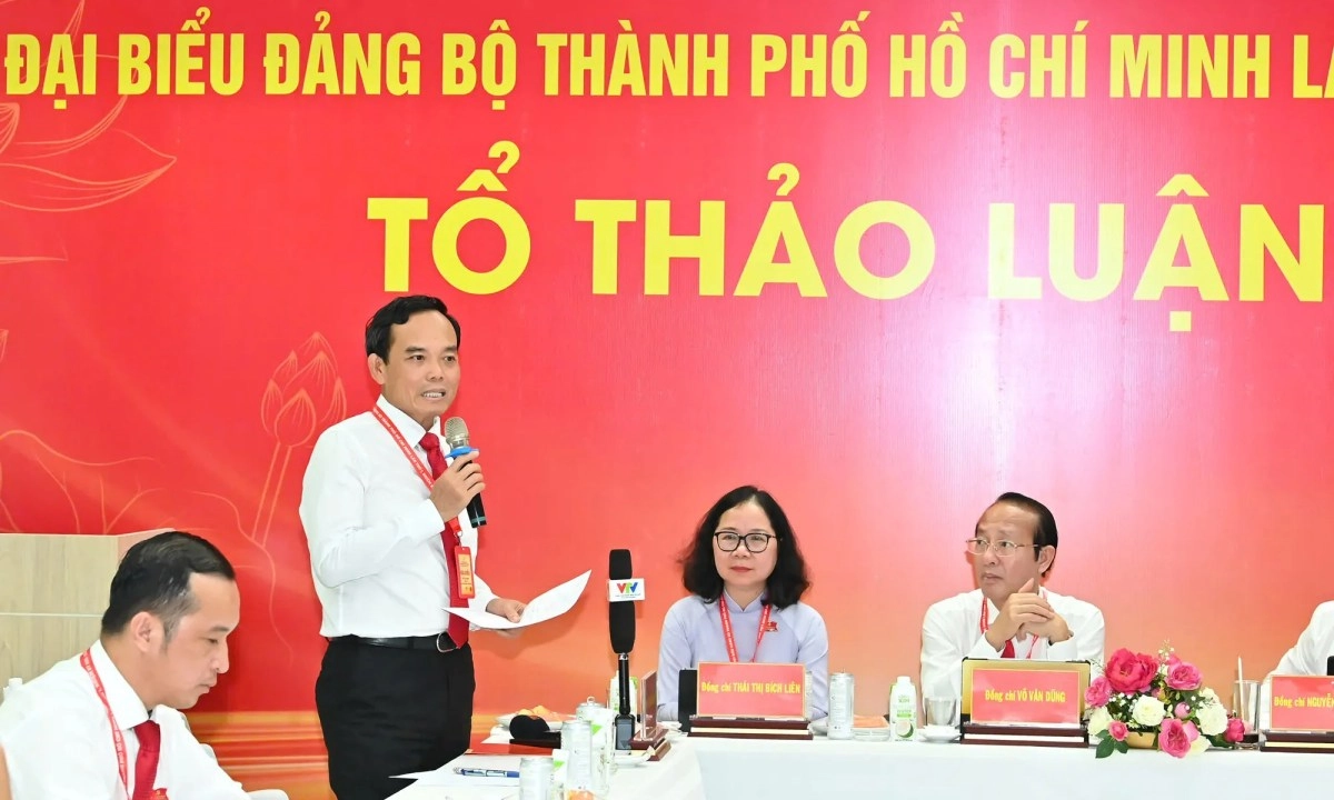 TPHCM phải có chính sách ưu đãi cho người yếu thế tiếp cận giáo dục, y tế