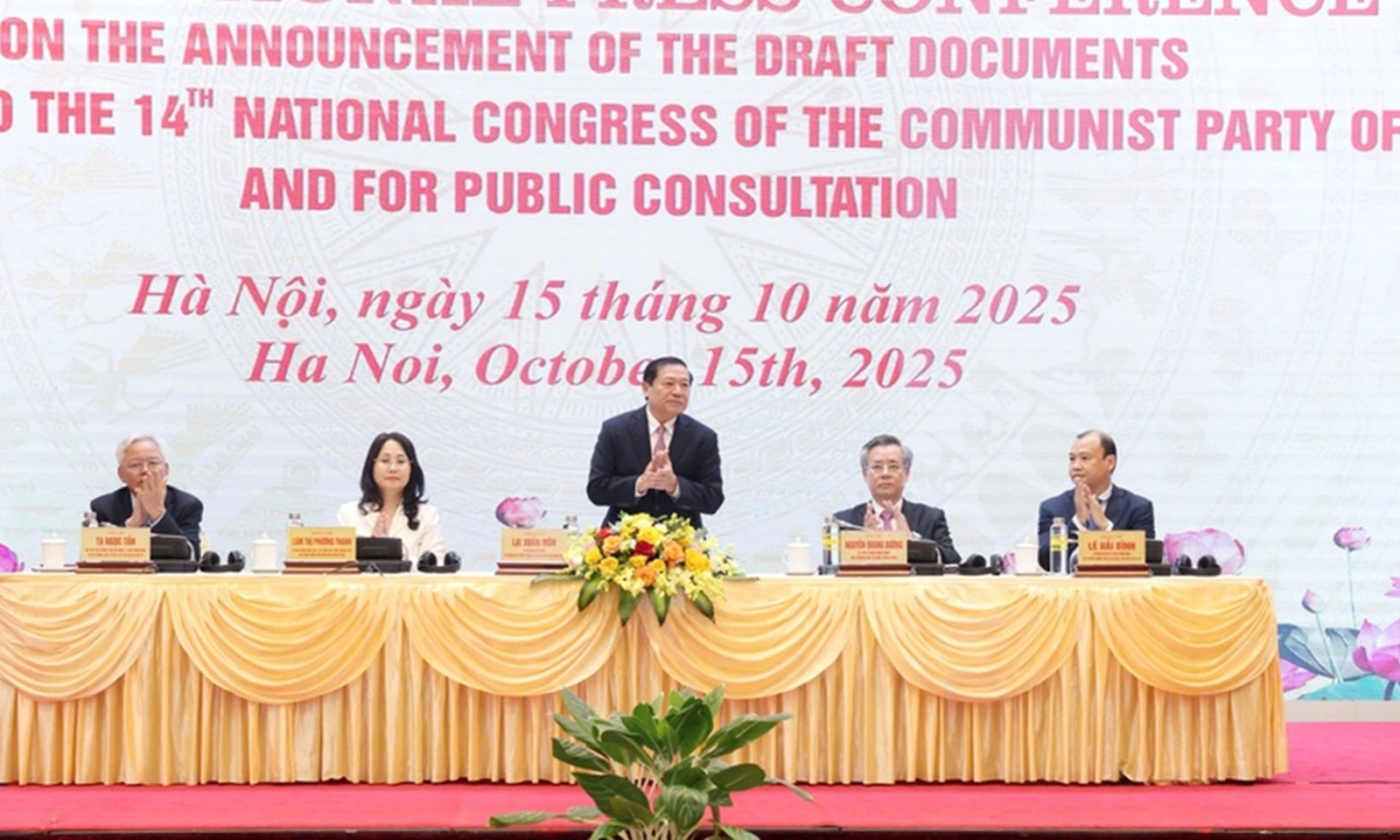 Họp báo quốc tế công bố dự thảo các Văn kiện trình Đại hội XIV của Đảng