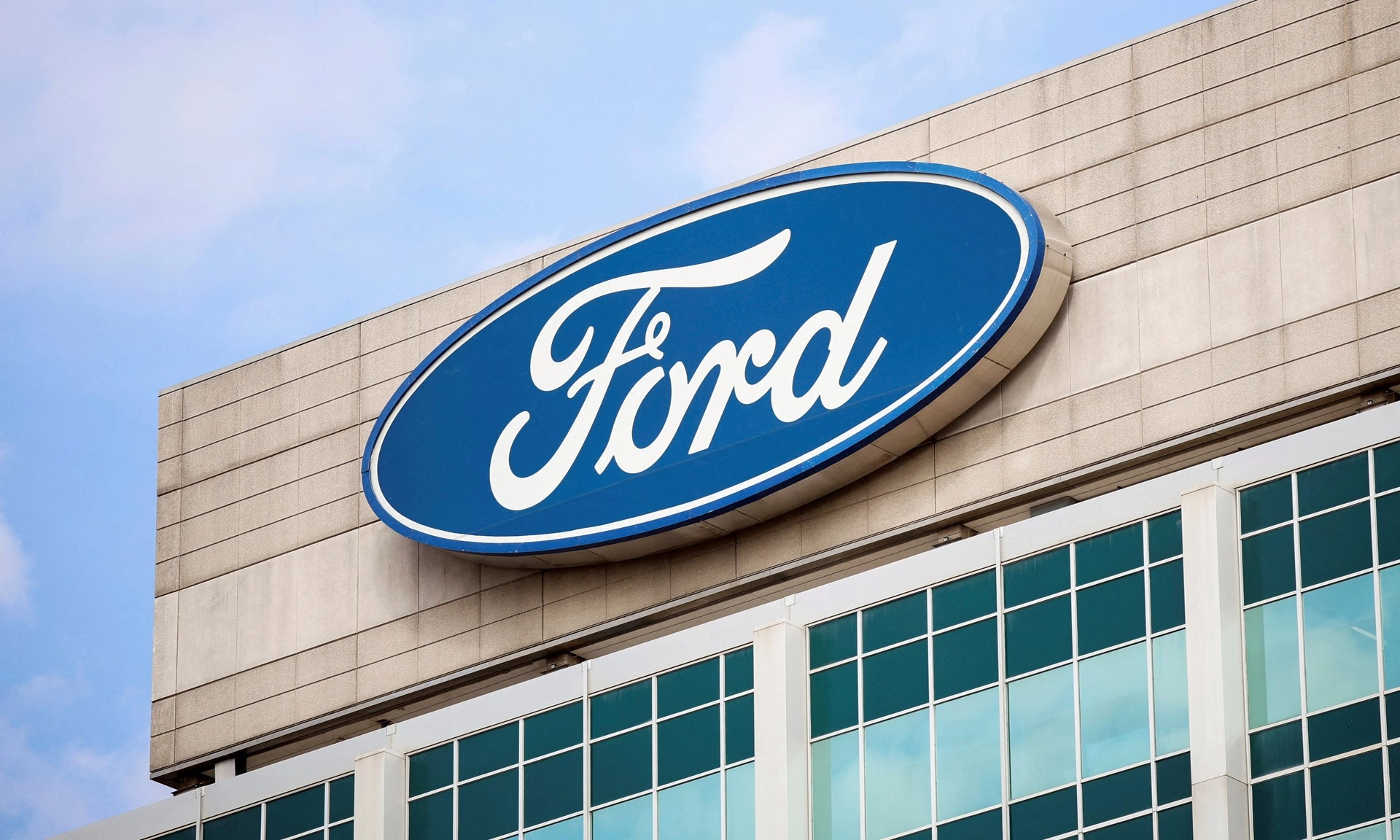 Ford sẽ triệu hồi hơn 59.000 xe tại Mỹ vì nguy cơ cháy nổ