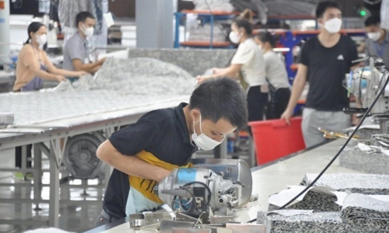 Bộ Nội vụ quy định rõ cách quy đổi lương theo giờ, ngày, tháng