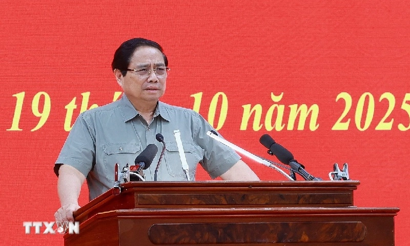 Thủ tướng Phạm Minh Chính chủ trì hội nghị về tiến độ các dự án cao tốc vùng Đồng bằng sông Cửu Long