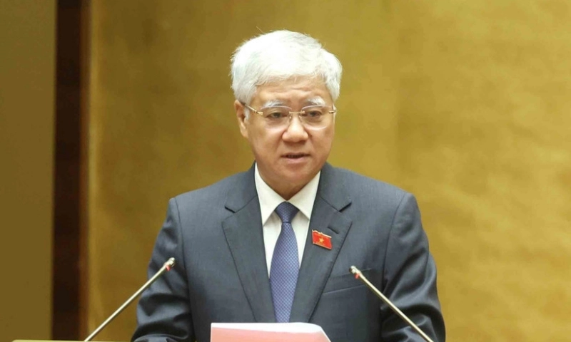 Cử tri kiến nghị ứng phó biến đổi khí hậu, chống lừa đảo mạng 