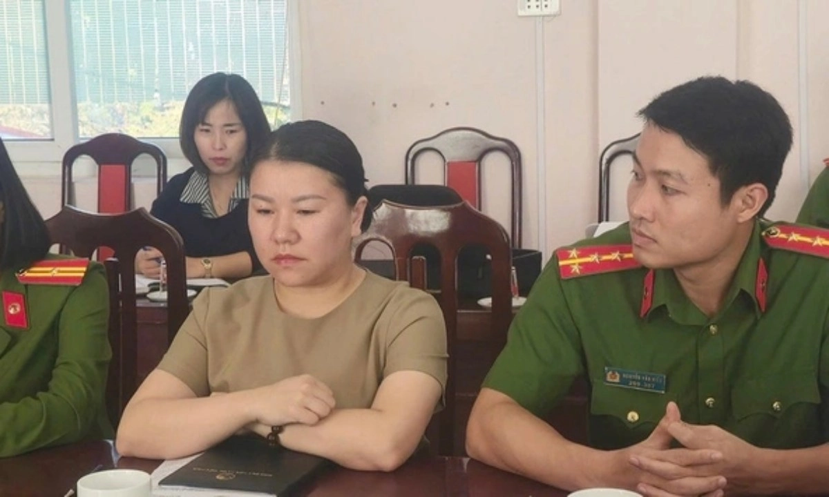 Nữ kế toán phòng kinh tế xã bị bắt vì nhận hối lộ nhiều lần