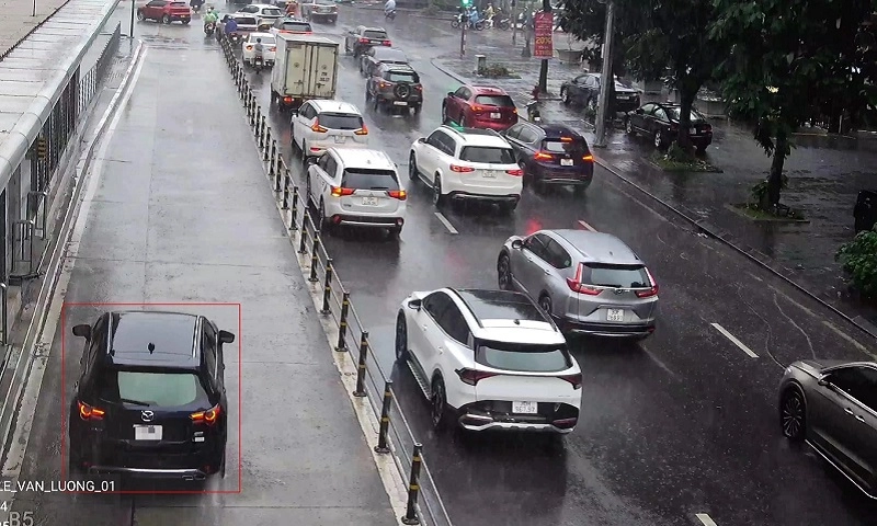 Hà Nội triển khai gần 1.900 camera AI điều khiển đèn giao thông thông minh