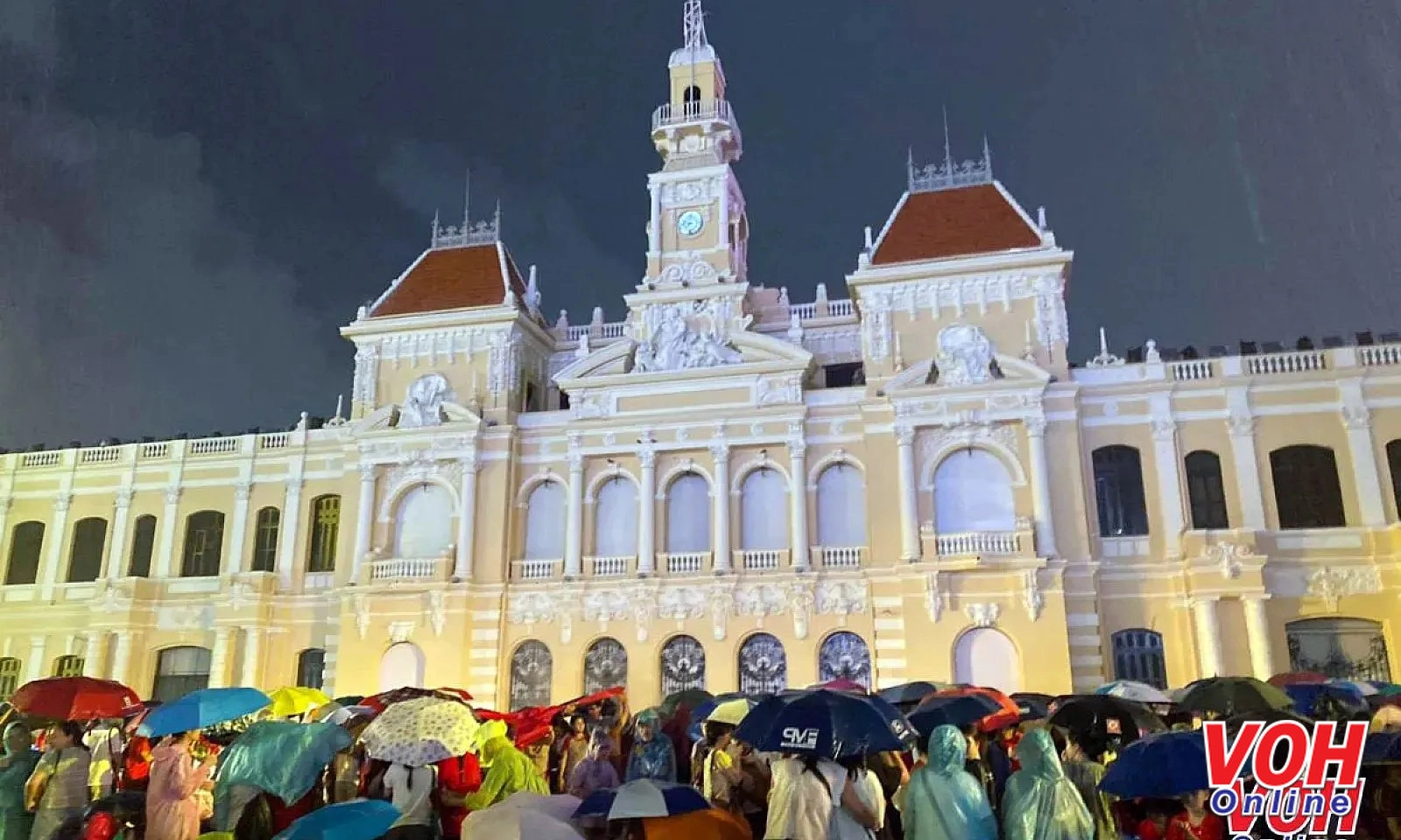 TPHCM tiếp tục mưa dông, nguy cơ ngập cục bộ tại khu vực trũng thấp