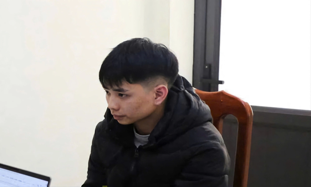 Bắt thanh niên 21 tuổi đâm gãy chân cảnh sát giao thông khi “thông chốt”