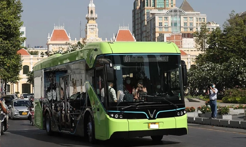 Điểm tin sáng 29/10: TPHCM đề xuất thay thế xe buýt CNG bằng xe buýt điện