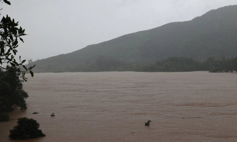 Lũ trên sông Thu Bồn vượt mốc lịch sử năm 1964