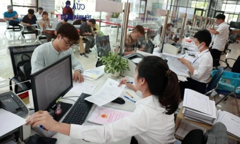 Hoàn thiện quy định vị trí việc làm trước 15/12 