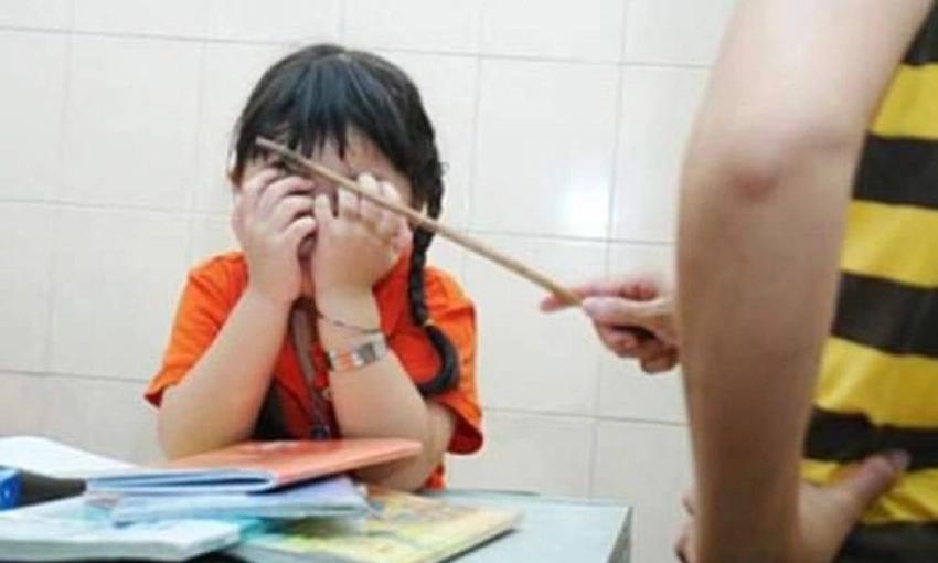 Nghị định mới quy định mức phạt cho hành vi cưỡng ép học tập quá sức