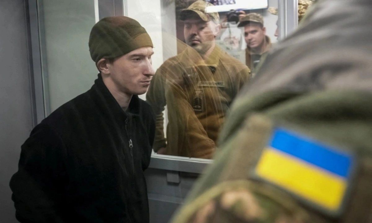 Ukraine tuyên án chung thân binh sĩ Nga vì xử tử tù binh