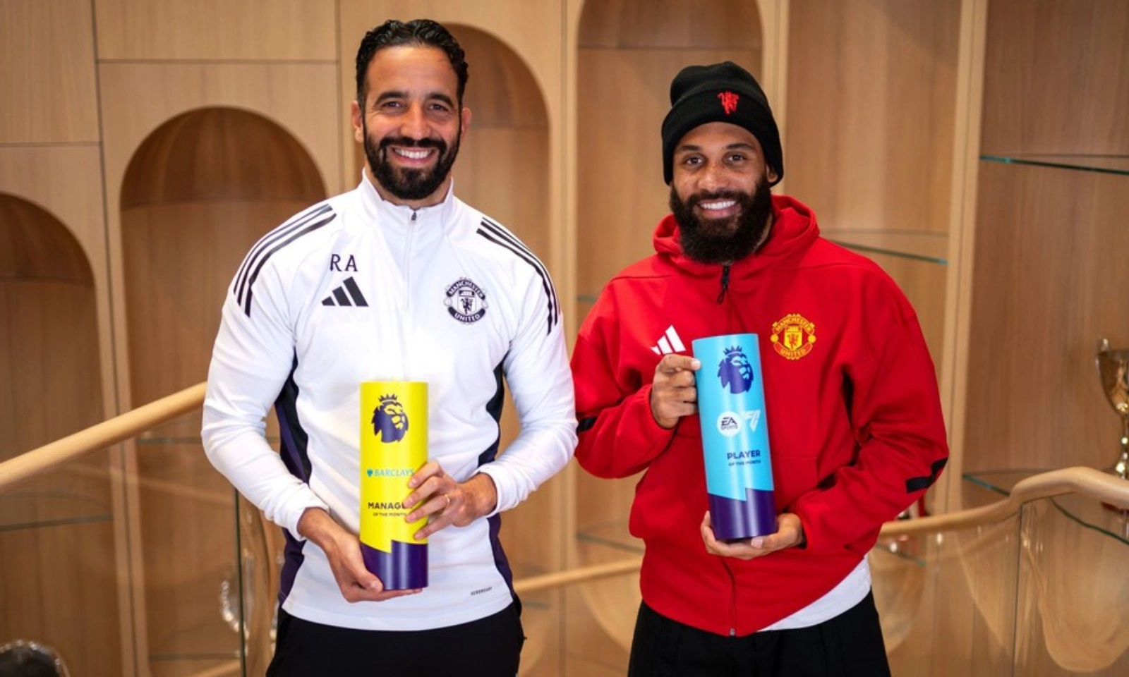 MU thăng hoa, HLV Amorim và Mbeumo giành giải xuất sắc nhất tháng 10