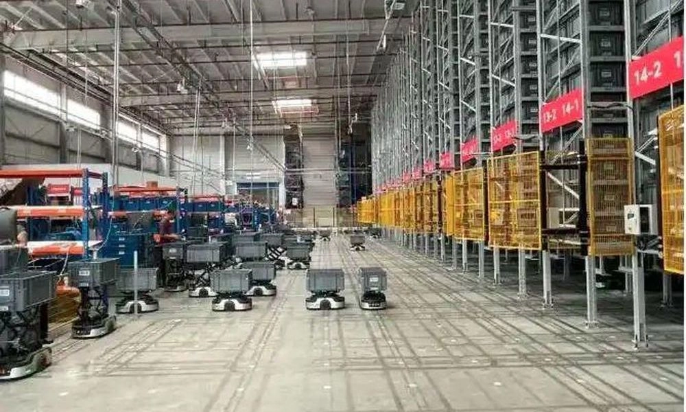 Trung Quốc xây siêu nhà máy robot thông minh