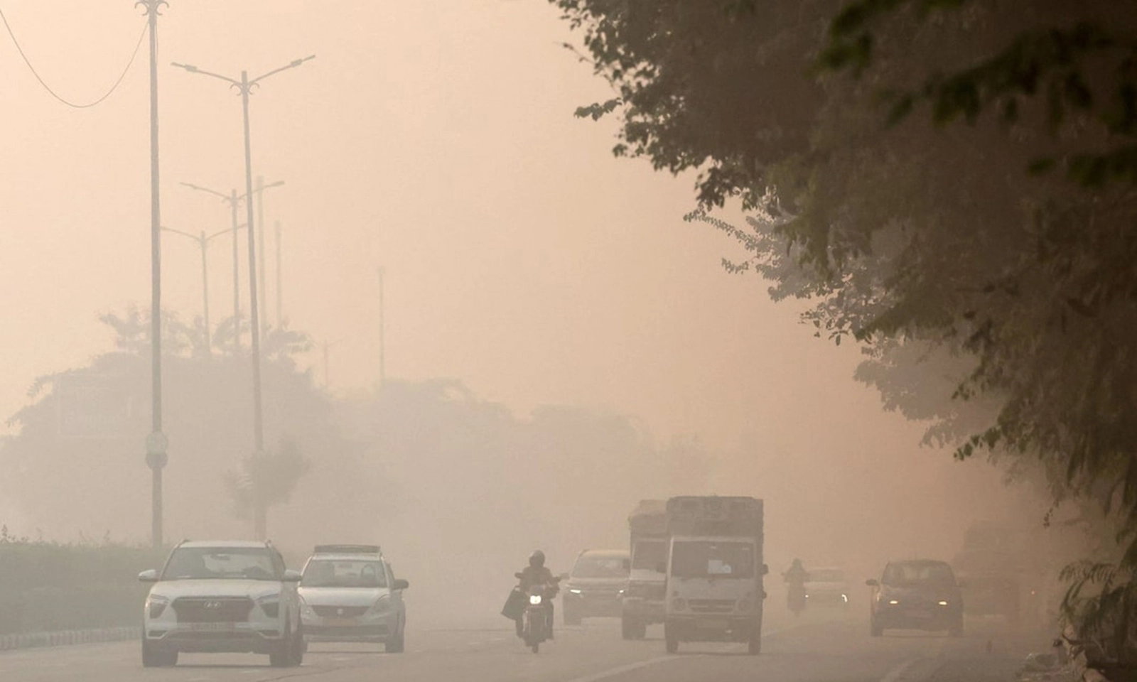 Ấn Độ siết chặt biện pháp kiểm soát ô nhiễm không khí tại New Delhi