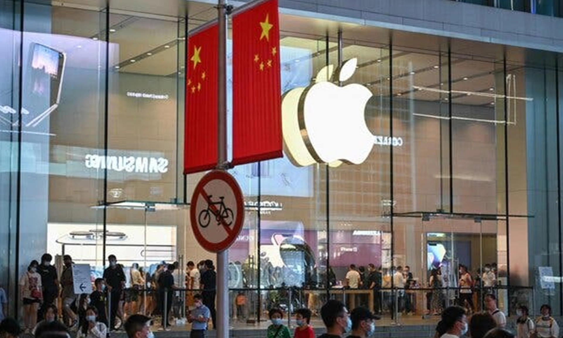 Trung Quốc xóa hai ứng dụng hẹn hò đồng tính phổ biến nhất