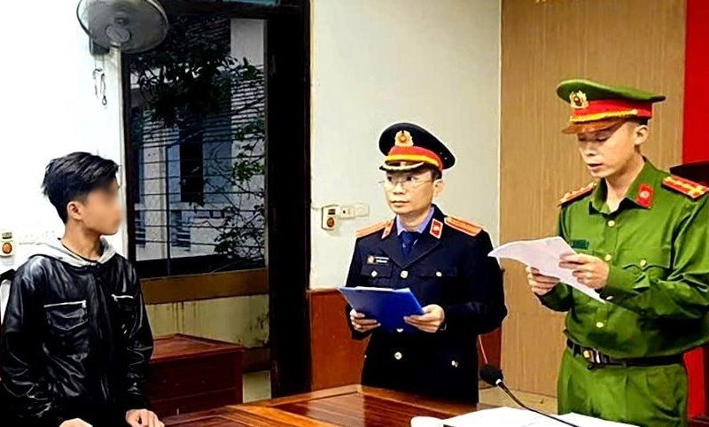 Khởi tố, bắt tạm giam nam sinh đánh học sinh lớp 9 tử vong 