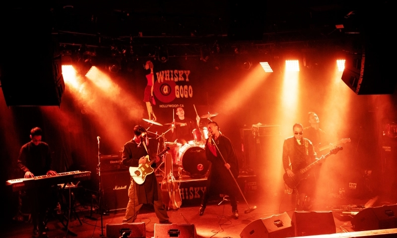 “DẠ MA” tạo dấu ấn Việt tại thánh địa rock Hollywood