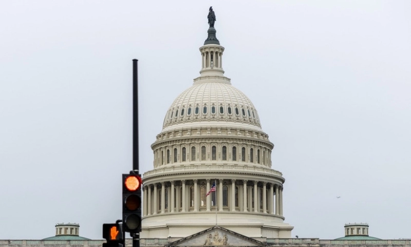 Hạ viện Mỹ thông qua dự luật mở cửa lại chính phủ