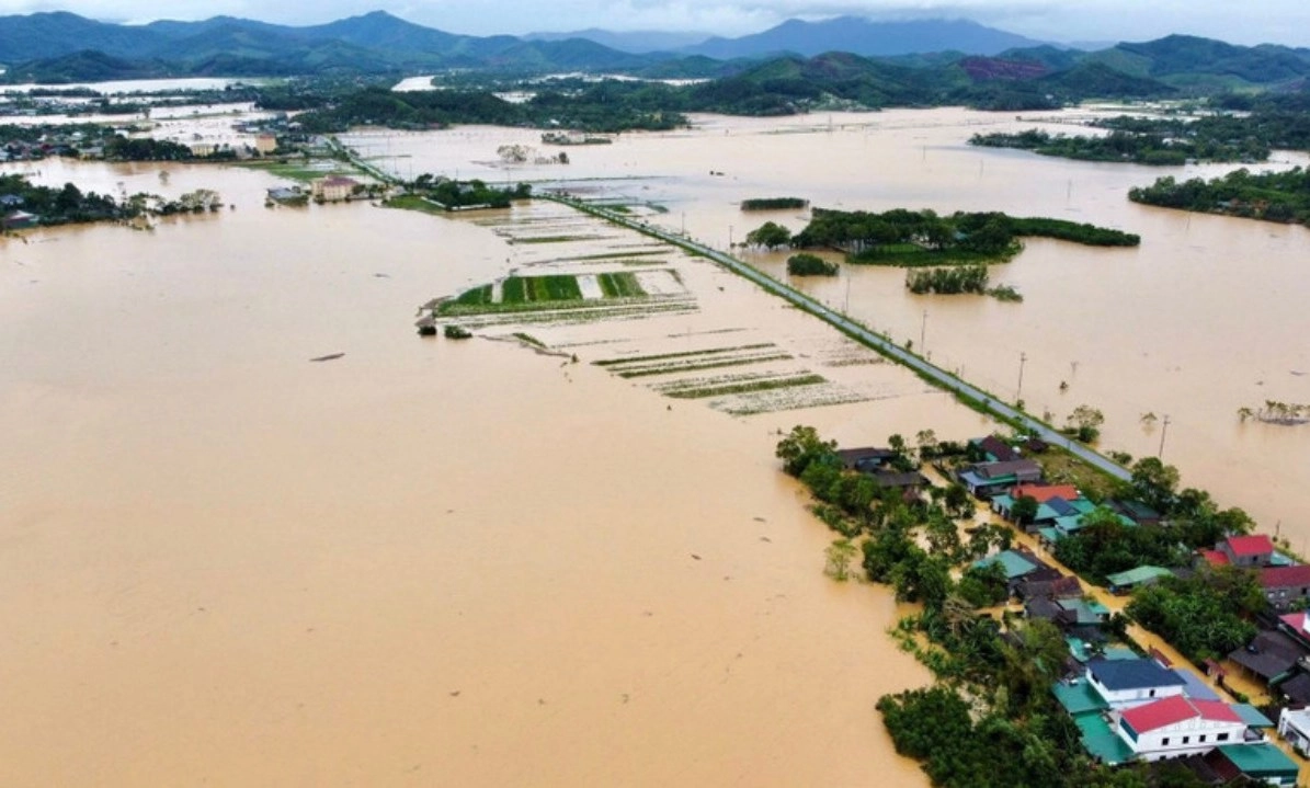 Thủ tướng: Rà soát, kiểm tra khu vực nguy cơ sạt lở, lũ quét ở miền Trung