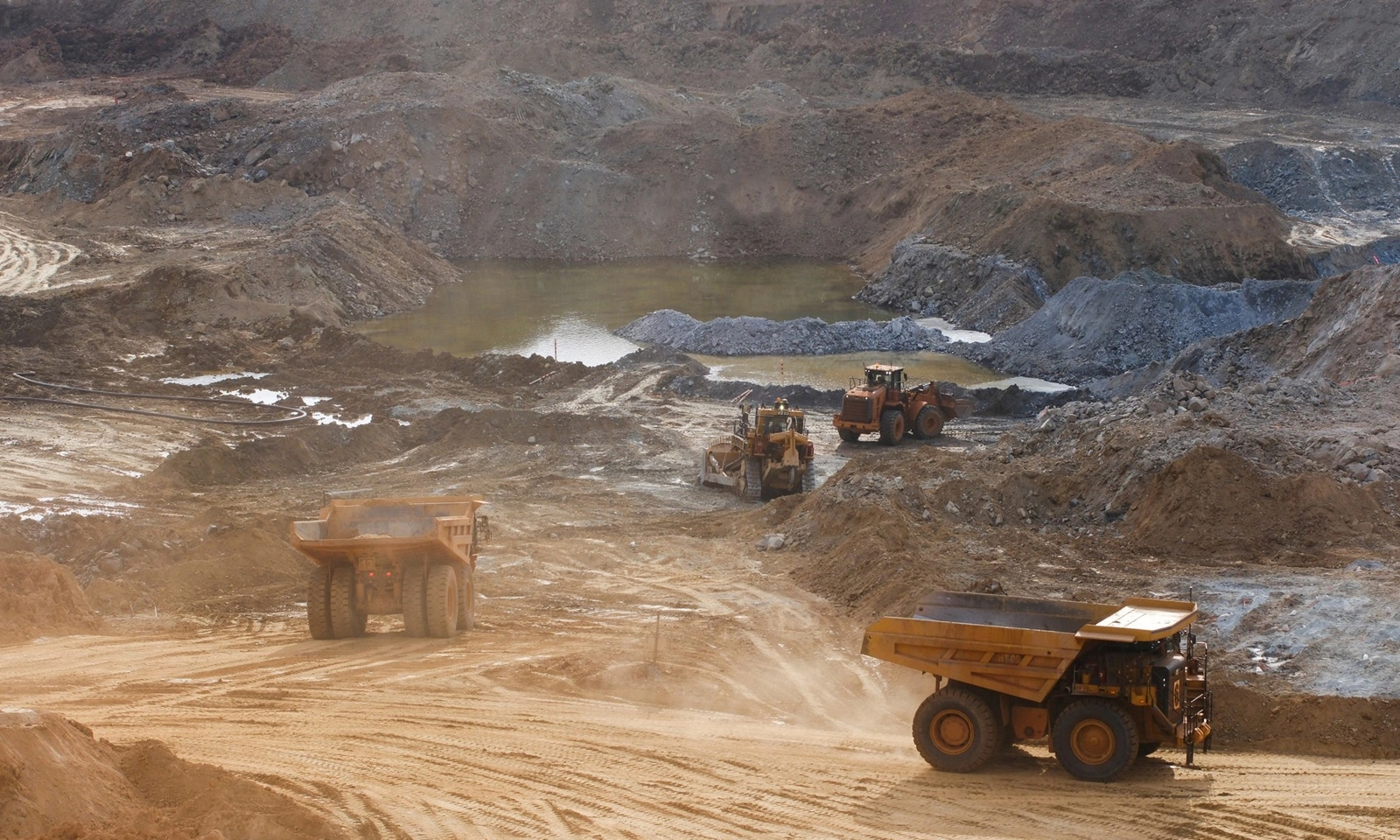 Ghana sẽ xóa bỏ thuế VAT cho hoạt động thăm dò khoáng sản