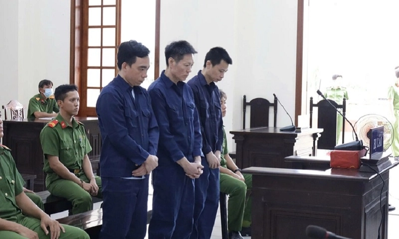 Thuyền trưởng “chừa xăng” cùng đồng phạm tham ô hơn 2,3 tỷ đồng
