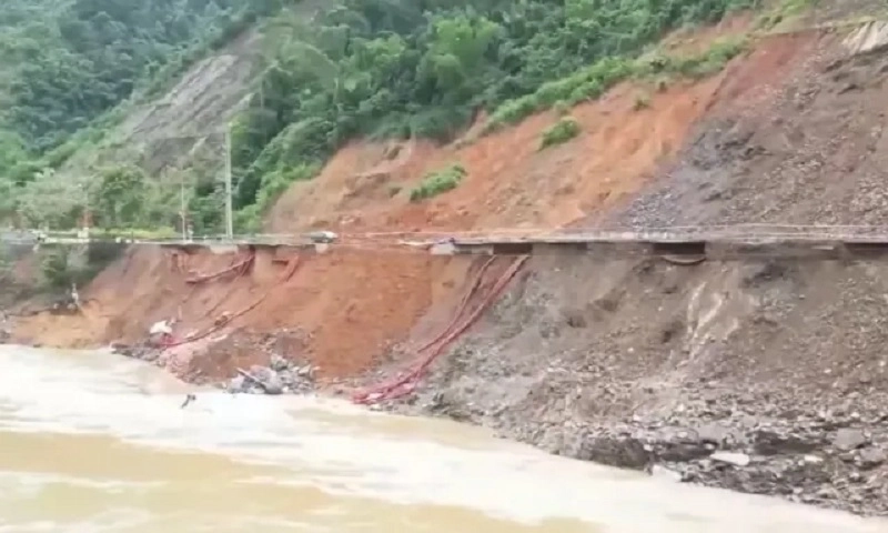 Dự báo thời tiết hôm nay 22/11: Miền Trung tiếp tục mưa lớn, Bắc Bộ rét đậm