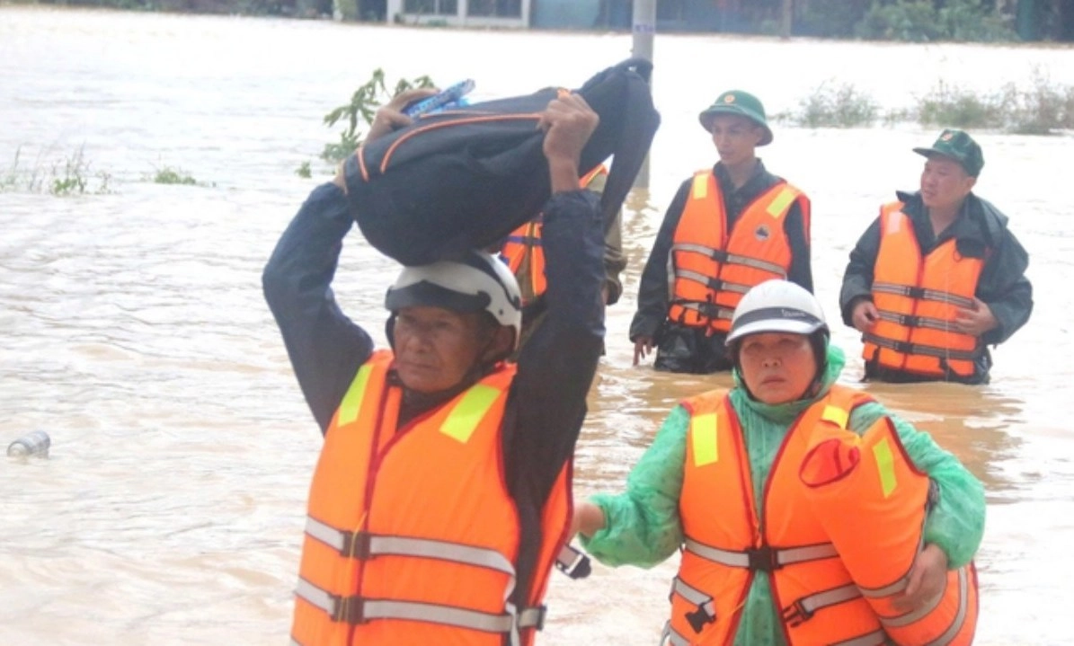 Mưa lũ lịch sử khiến Khánh Hòa thiệt hại hơn 4.100 tỉ, 22 người chết